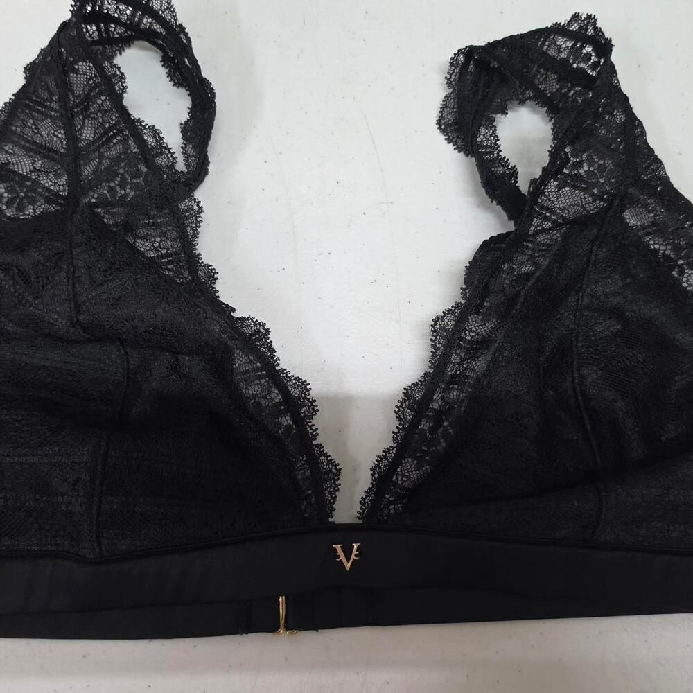 Victorias secret black lace bralette
